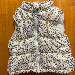 Adorable gold and cream cheetah print vest 18 mo